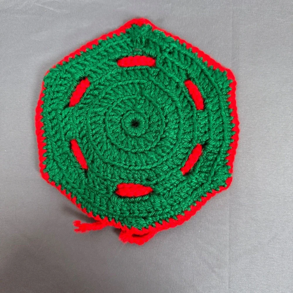 Handmade Crochet Santa‎ Claus Christmas Potholder Hot Pad Hexagon Decor